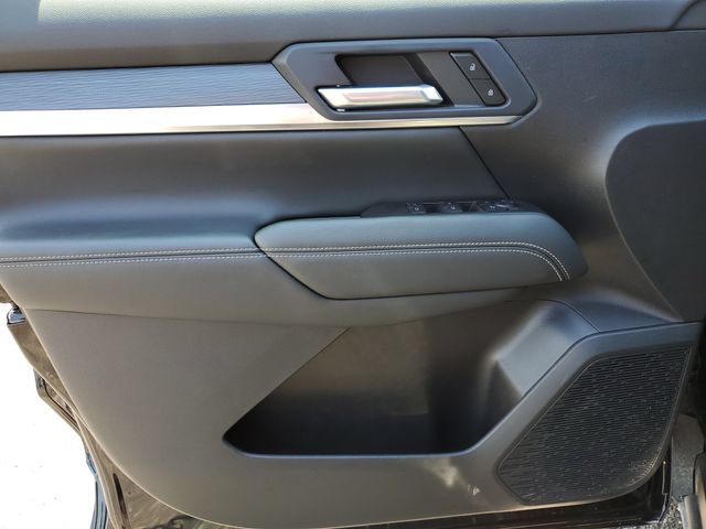 Certified 2026 GMC Terrain Elevation w/ LPO, Floor Liner Package AWD/4WD image 20