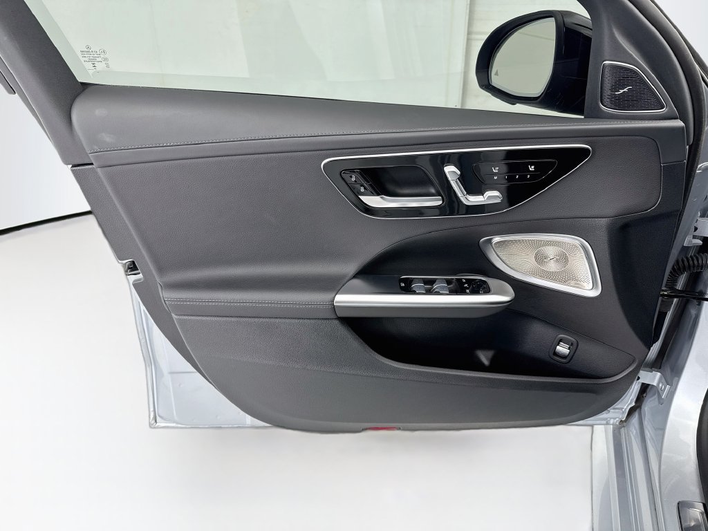 Certified 2025 Mercedes-Benz C 300 Sedan image 23