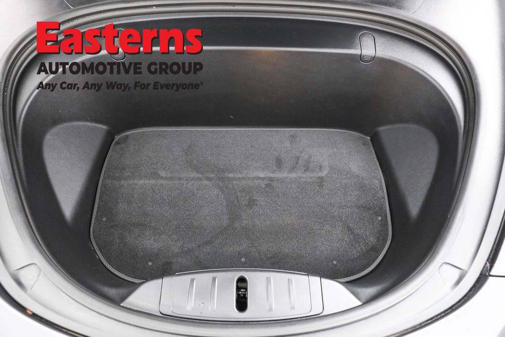 Used 2018 Tesla Model 3 Performance image 7