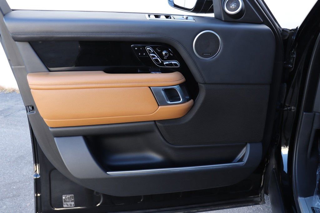 Used 2020 Land Rover Range Rover SV Autobiography Dynamic AWD/4WD image 42