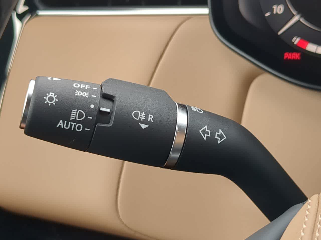 New 2027 Land Rover Range Rover Sport SE AWD/4WD image 29