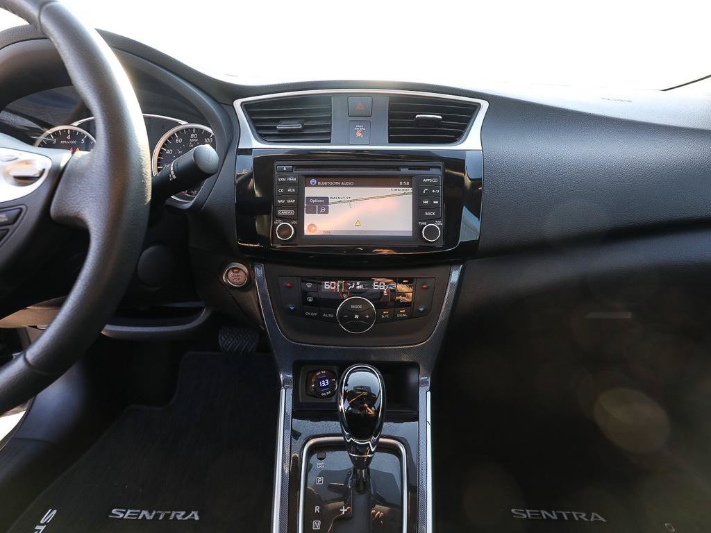 Used 2018 Nissan Sentra SR Turbo w/ Premium Package (P03) FWD image 16