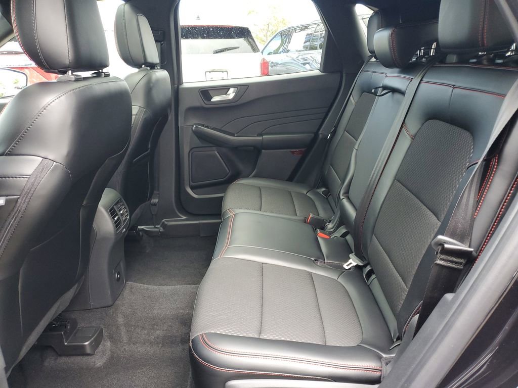 Used 2024 Ford Escape ST-Line w/ Tech Pack #1 image 12