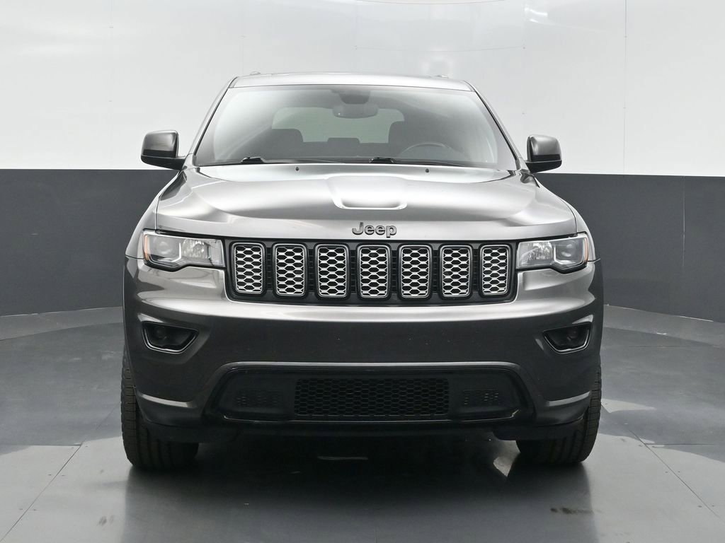 Used 2020 Jeep Grand Cherokee Altitude AWD/4WD image 4