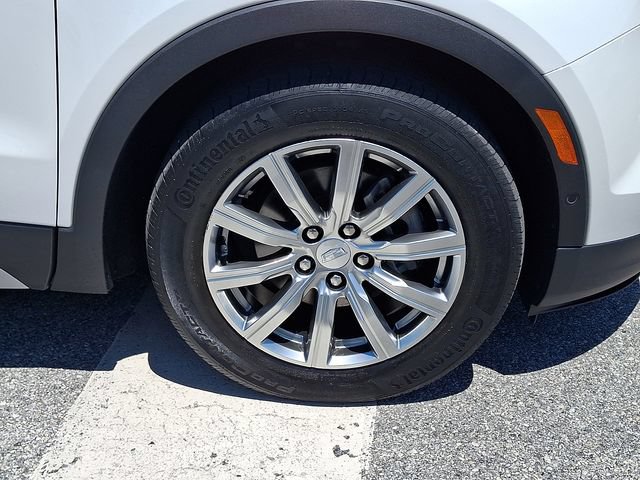 Used 2022 Cadillac XT4 Premium Luxury w/ Enhanced Visibility Package AWD/4WD image 8