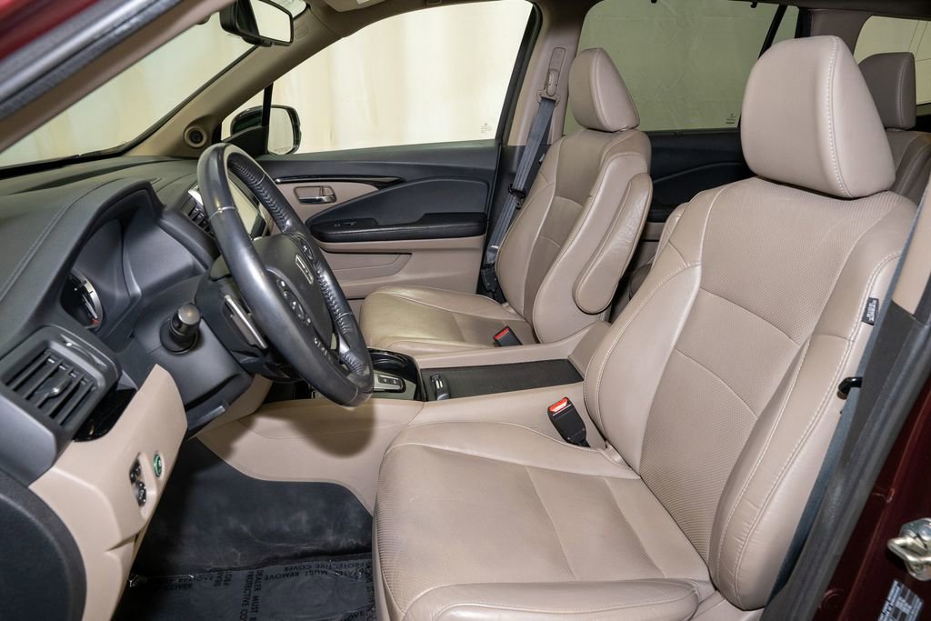 Used 2017 Honda Pilot Elite image 16