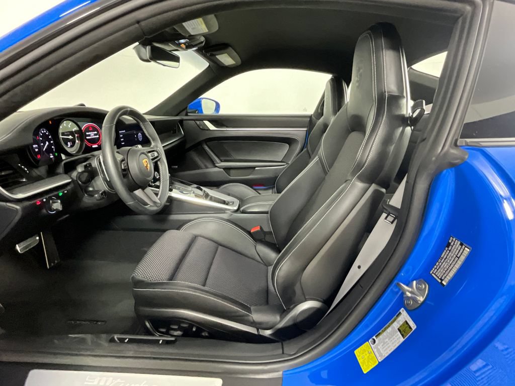 Used 2022 Porsche 911 Turbo AWD/4WD image 12