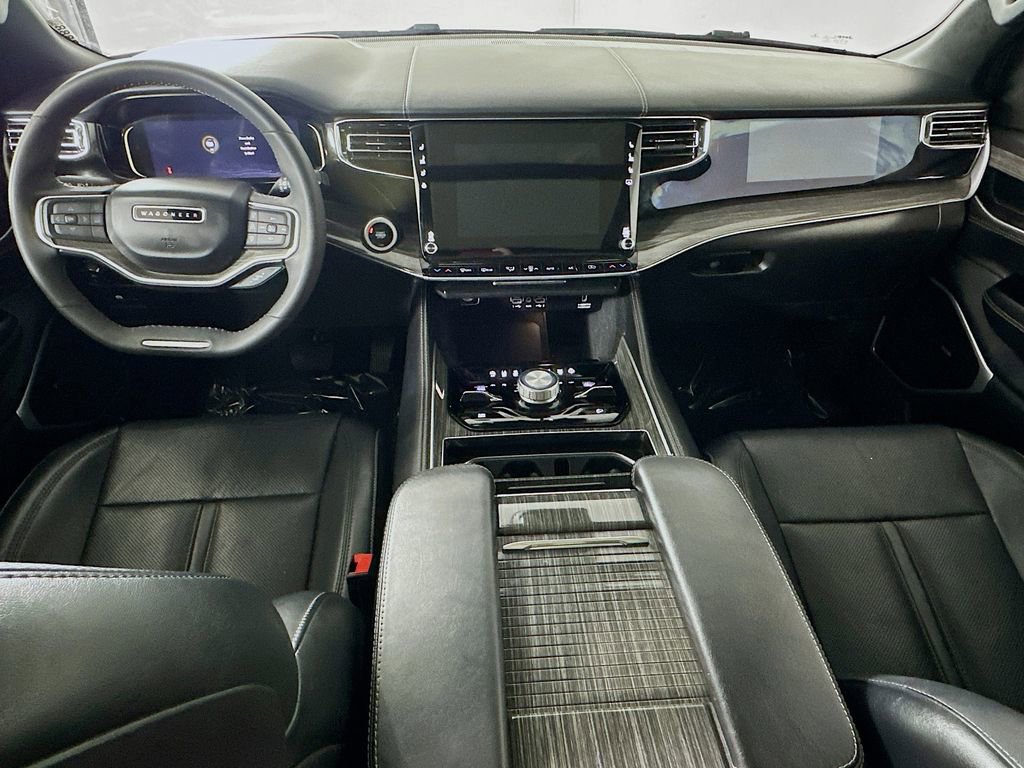 Used 2022 Jeep Wagoneer Series III w/ Premium Group I image 17