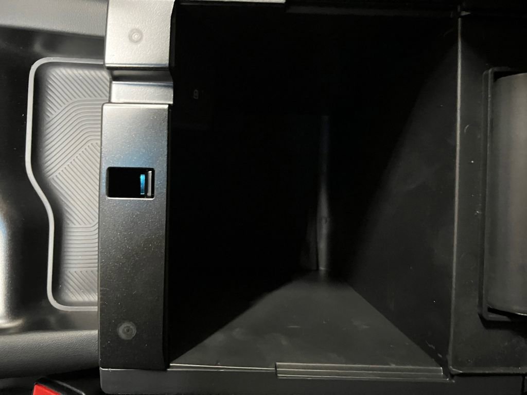 New 2025 Ford Explorer ST-Line image 28