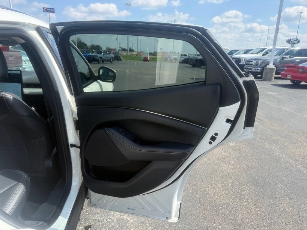 Used 2022 Ford Mustang Mach-E Select AWD/4WD image 46