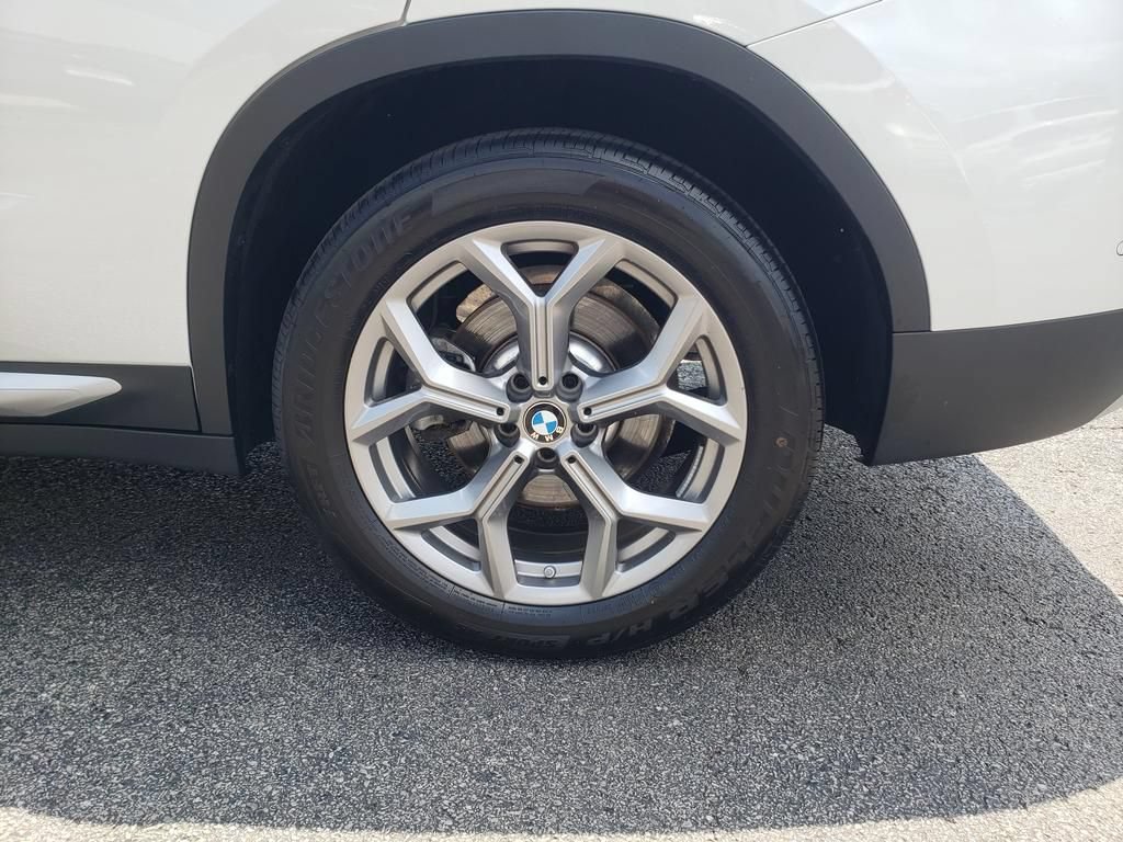 Used 2025 BMW X4 xDrive30i w/ Premium Package AWD/4WD image 33