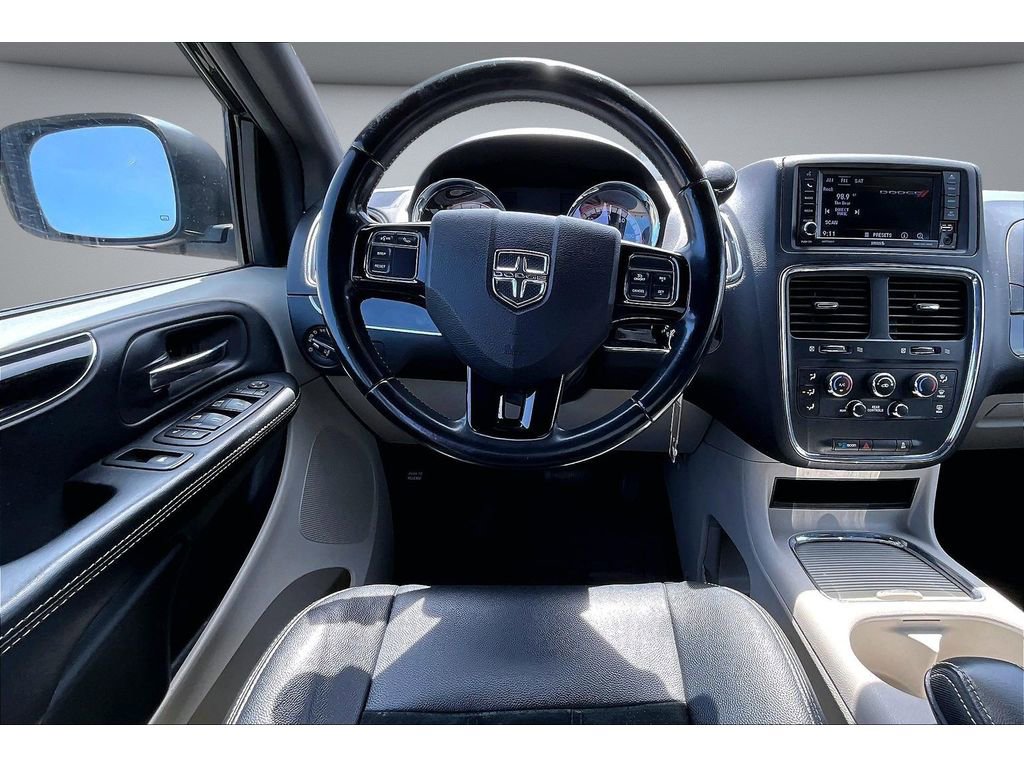 Used 2018 Dodge Grand Caravan SXT FWD image 8