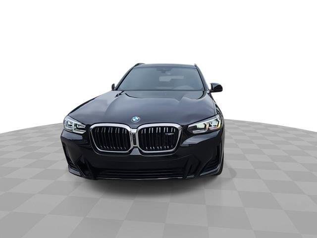 Used 2024 BMW X3 M40i w/ Parking Assistance Package AWD/4WD image 3