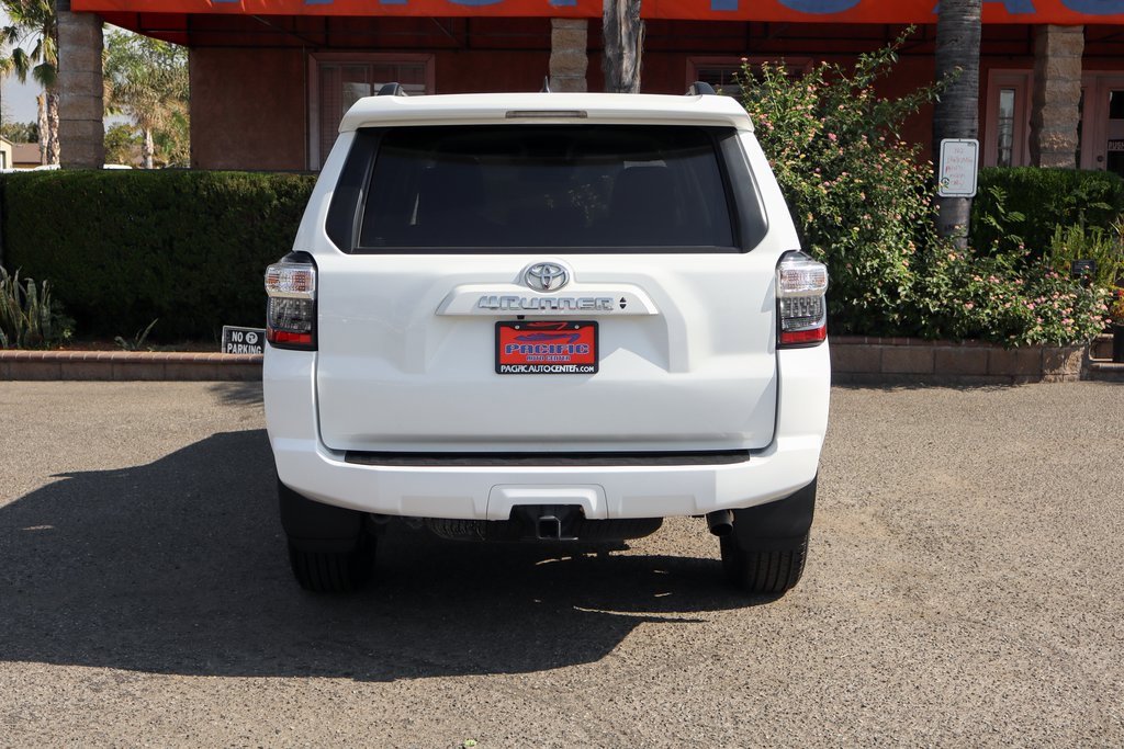 Used 2022 Toyota 4Runner SR5 image 7