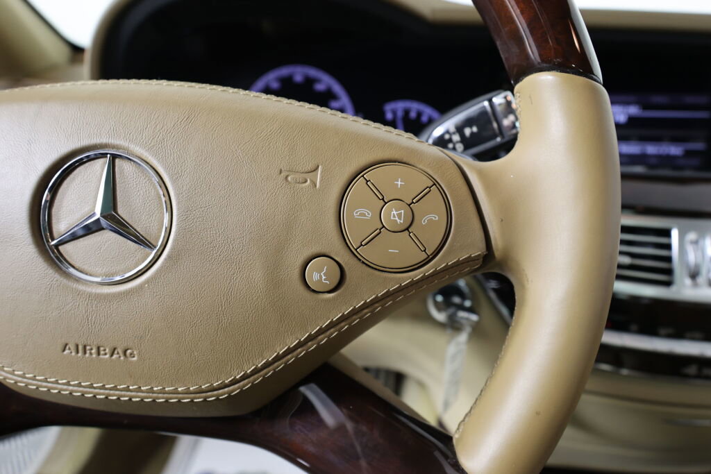 Used 2013 Mercedes-Benz S 550 4MATIC image 36