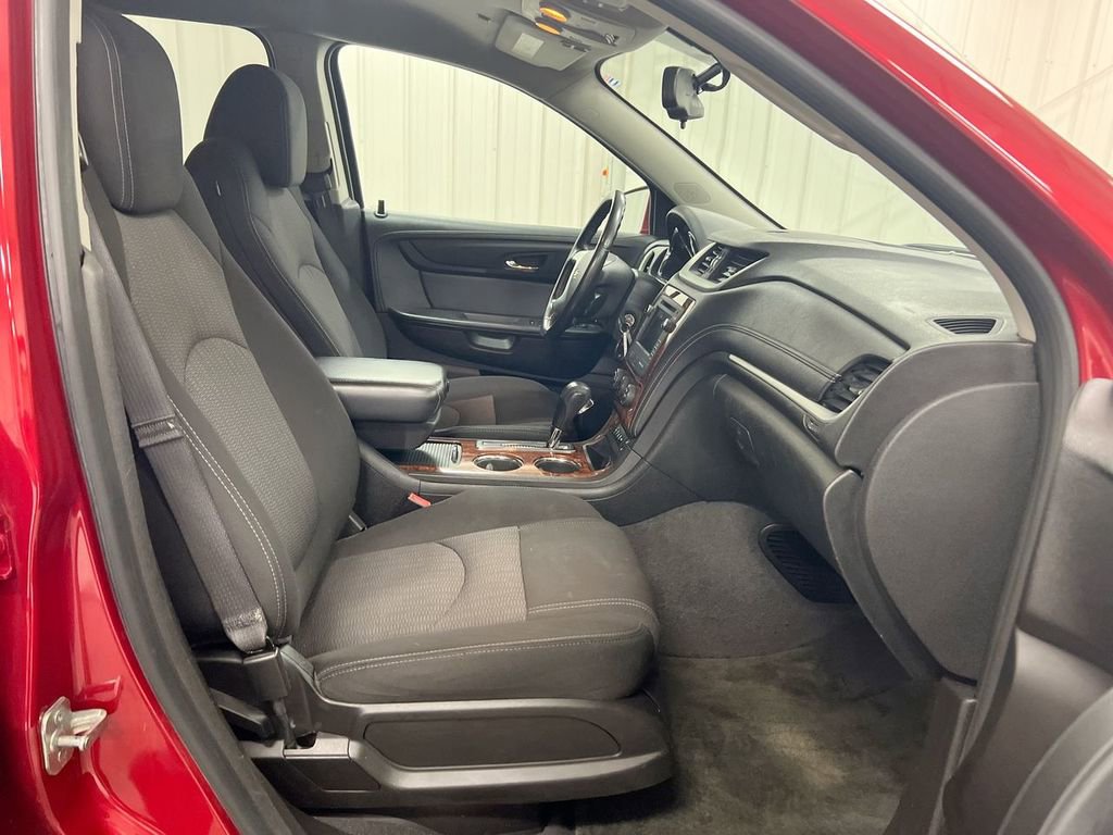 Used 2013 Chevrolet Traverse LT w/ All-Star Edition image 21