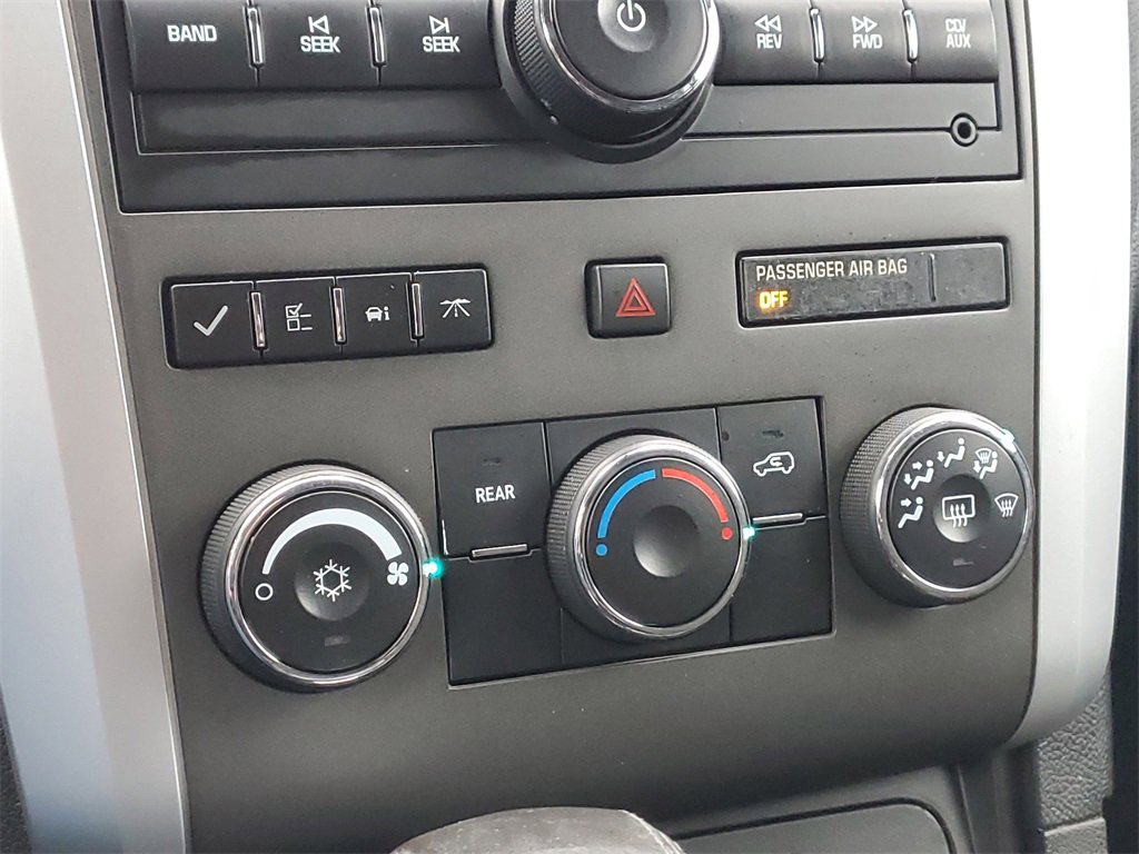 Used 2011 Chevrolet Traverse LT w/ Personal Connectivity Package image 24