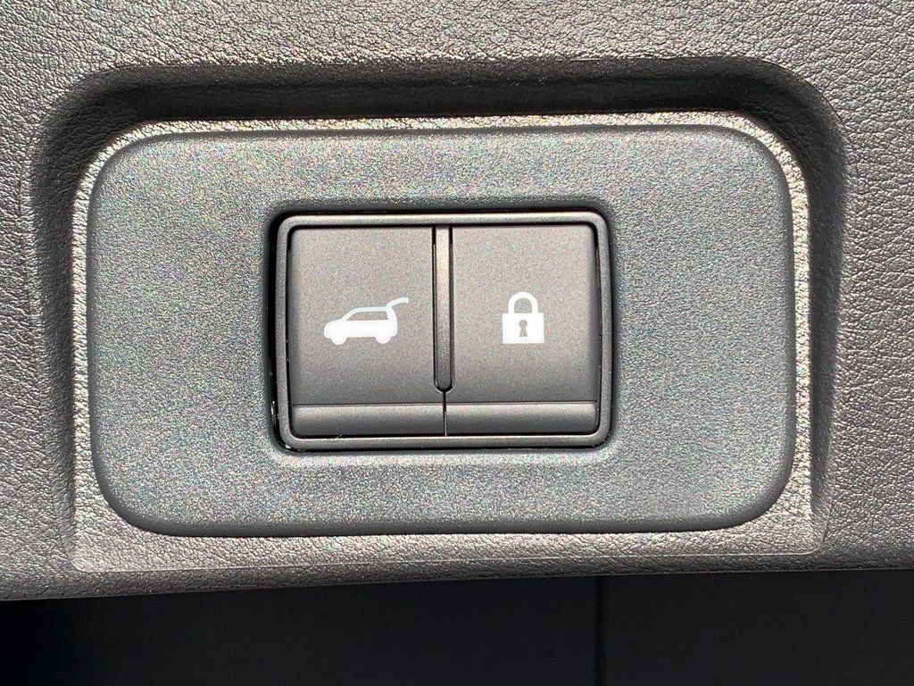 New 2026 Nissan Rogue SV image 6