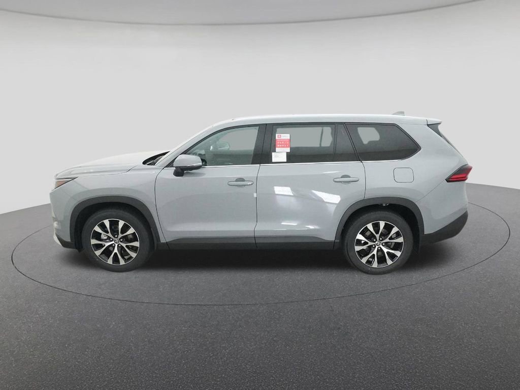 New 2026 Toyota Grand Highlander AWD Hybrid image 3