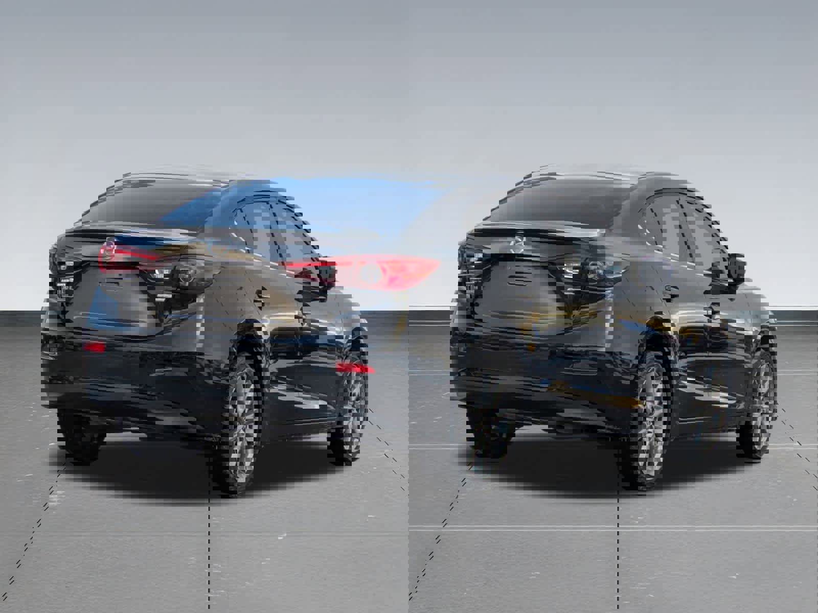 Used 2018 MAZDA MAZDA3 Touring image 6