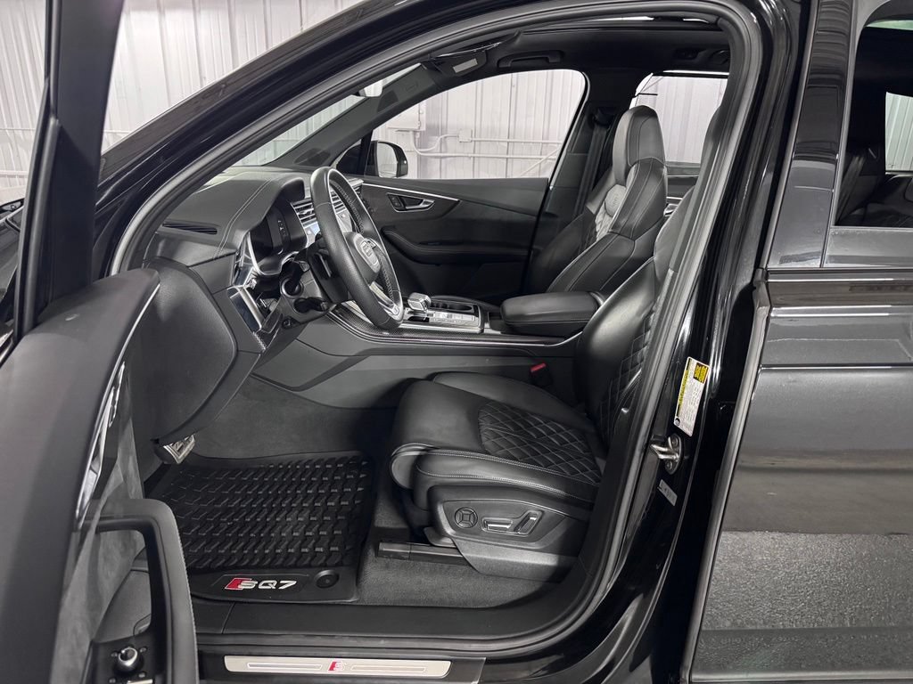 Used 2024 Audi SQ7 Premium Plus AWD/4WD image 41