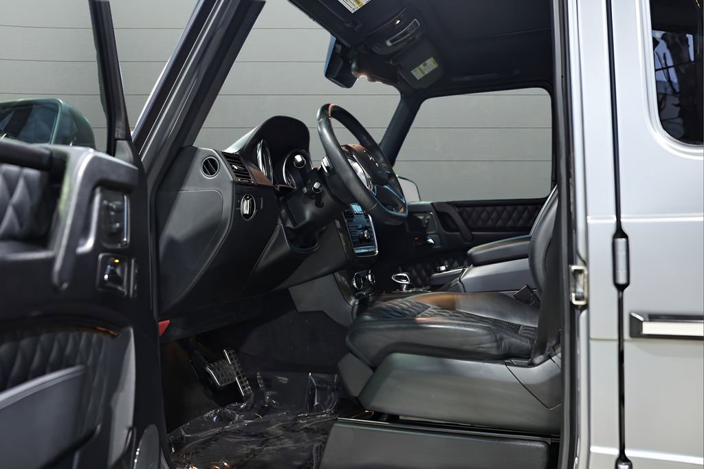 Used 2016 Mercedes-Benz G 63 AMG 4MATIC image 30