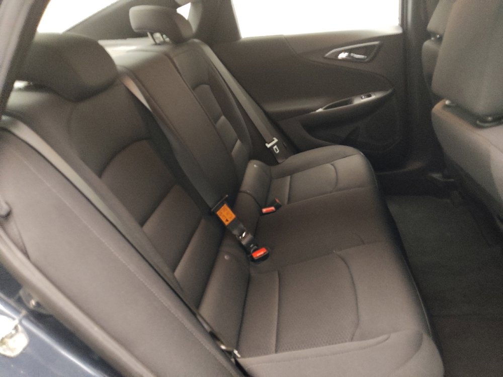 Used 2021 Chevrolet Malibu RS image 19