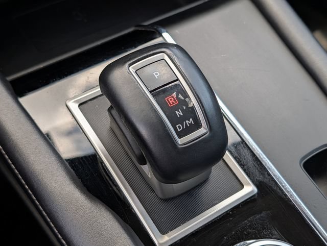 Used 2024 Mitsubishi Outlander SE FWD image 18