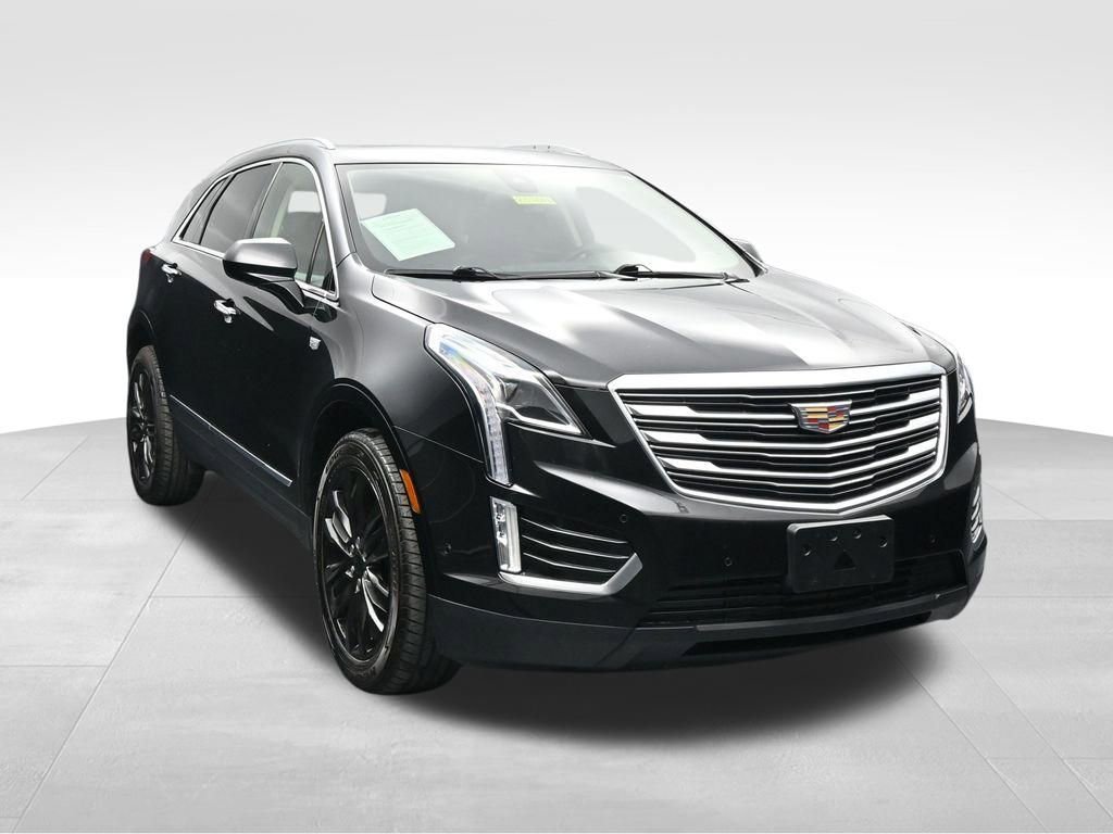 Used 2018 Cadillac XT5 Premium Luxury w/ Driver Assist Package AWD/4WD image 7