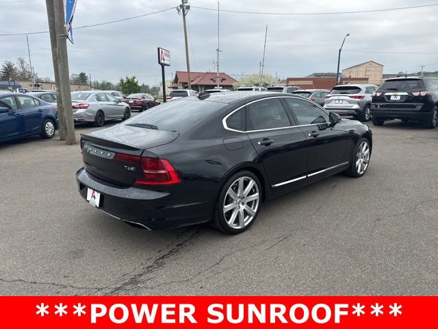 Used 2017 Volvo S90 T6 Inscription w/ Climate Package image 3