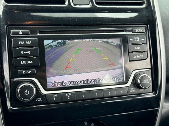 Used 2016 Nissan Versa Note SV image 27