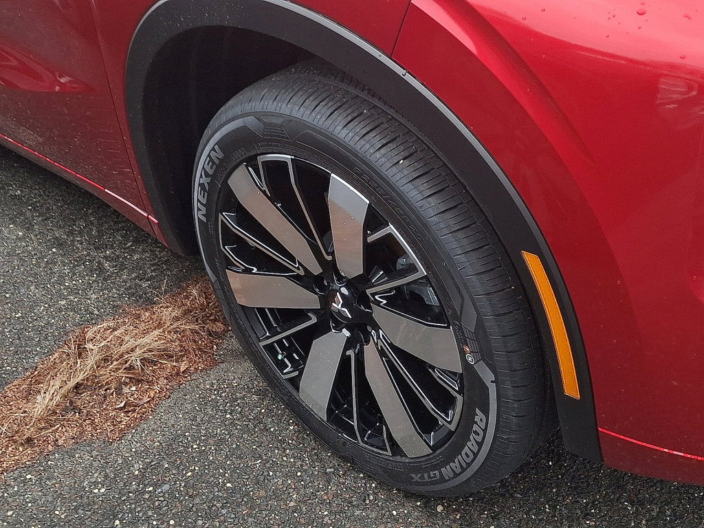 New 2026 Mitsubishi Outlander SEL image 4