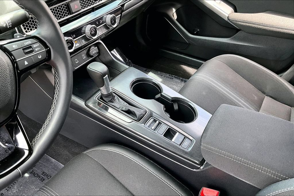 Certified 2025 Honda Civic Sport image 13