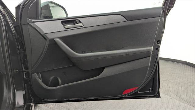 Used 2019 Hyundai Sonata SE image 22