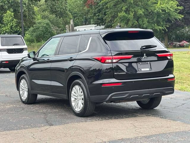 Used 2023 Mitsubishi Outlander ES FWD video 2