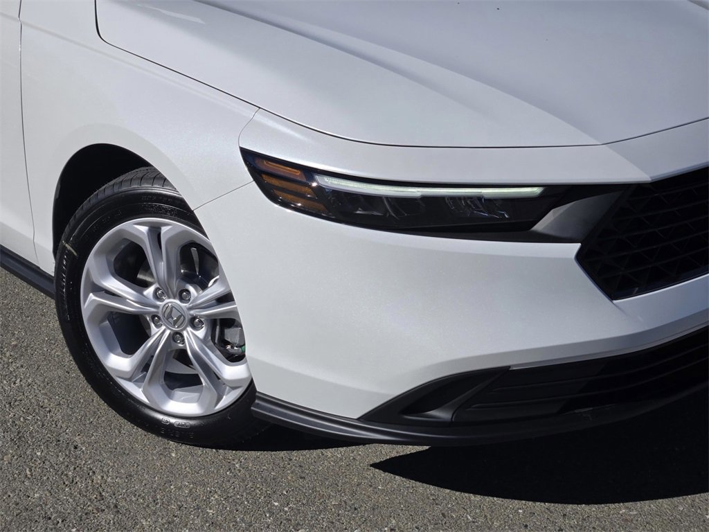 New 2025 Honda Accord LX image 9