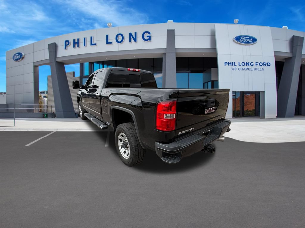 Used 2019 GMC Sierra 2500 Denali w/ Duramax Plus Package AWD/4WD image 3
