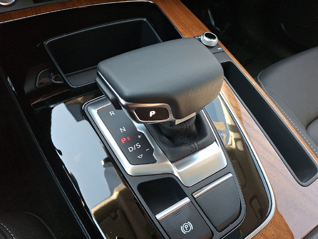 Certified 2023 Audi Q5 2.0T Premium AWD/4WD image 16