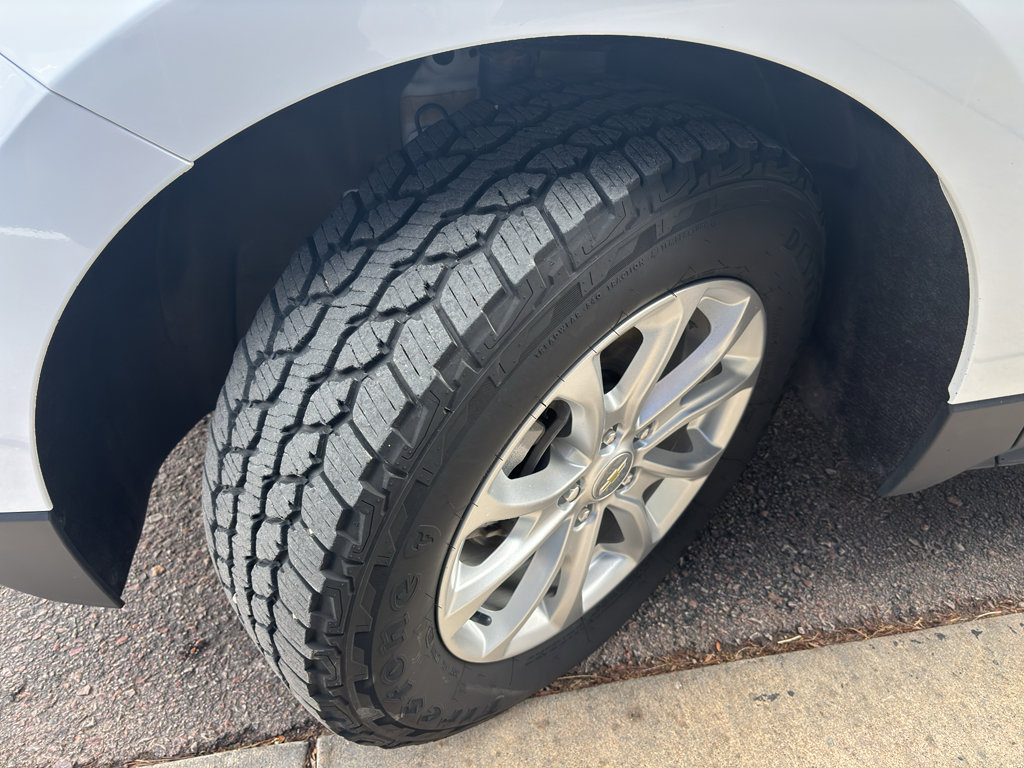 Used 2021 Chevrolet Equinox LS w/ LS Convenience Package image 29