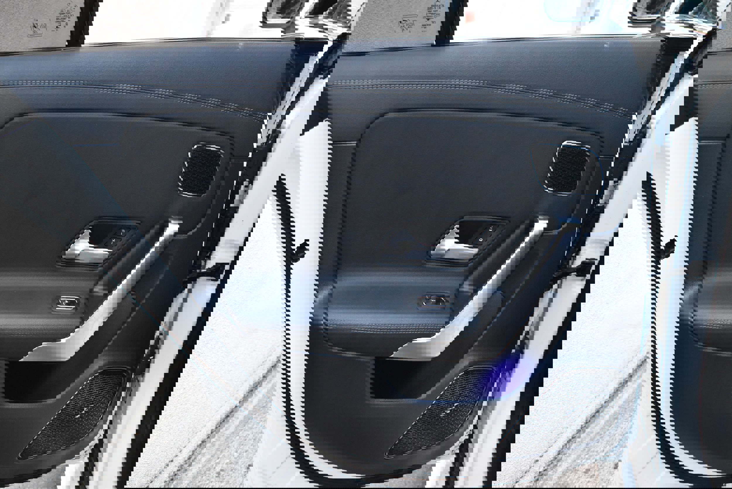 Used 2020 Mercedes-Benz CLA 250 image 24