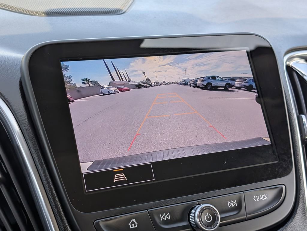 Used 2024 Chevrolet Malibu LT FWD image 19
