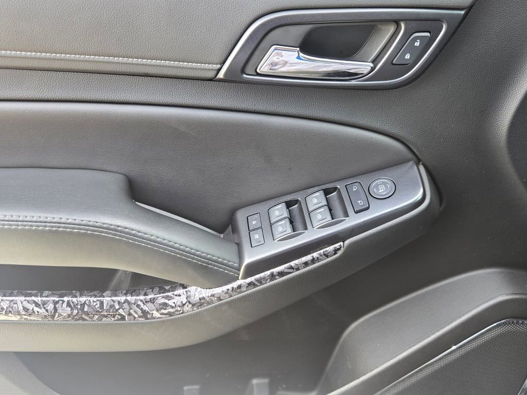 Used 2020 GMC Yukon SLE w/ SLE Value Package image 24