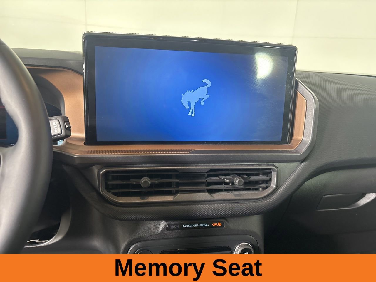 Used 2025 Ford Bronco Sport Outer Banks w/ Outer Banks Tech Package+ AWD/4WD image 13