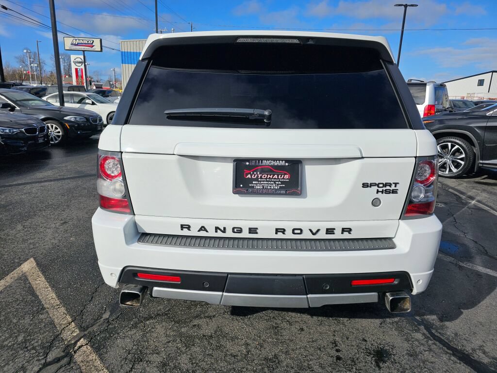 Used 2011 Land Rover Range Rover Sport HSE AWD/4WD image 4