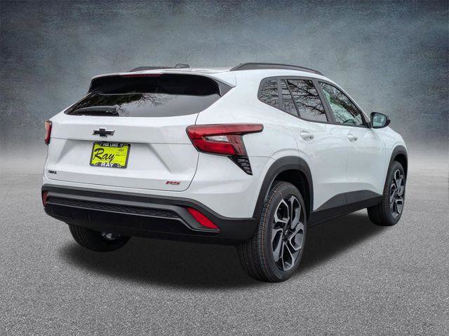 New 2026 Chevrolet Trax RS w/ Sunroof Package FWD image 4