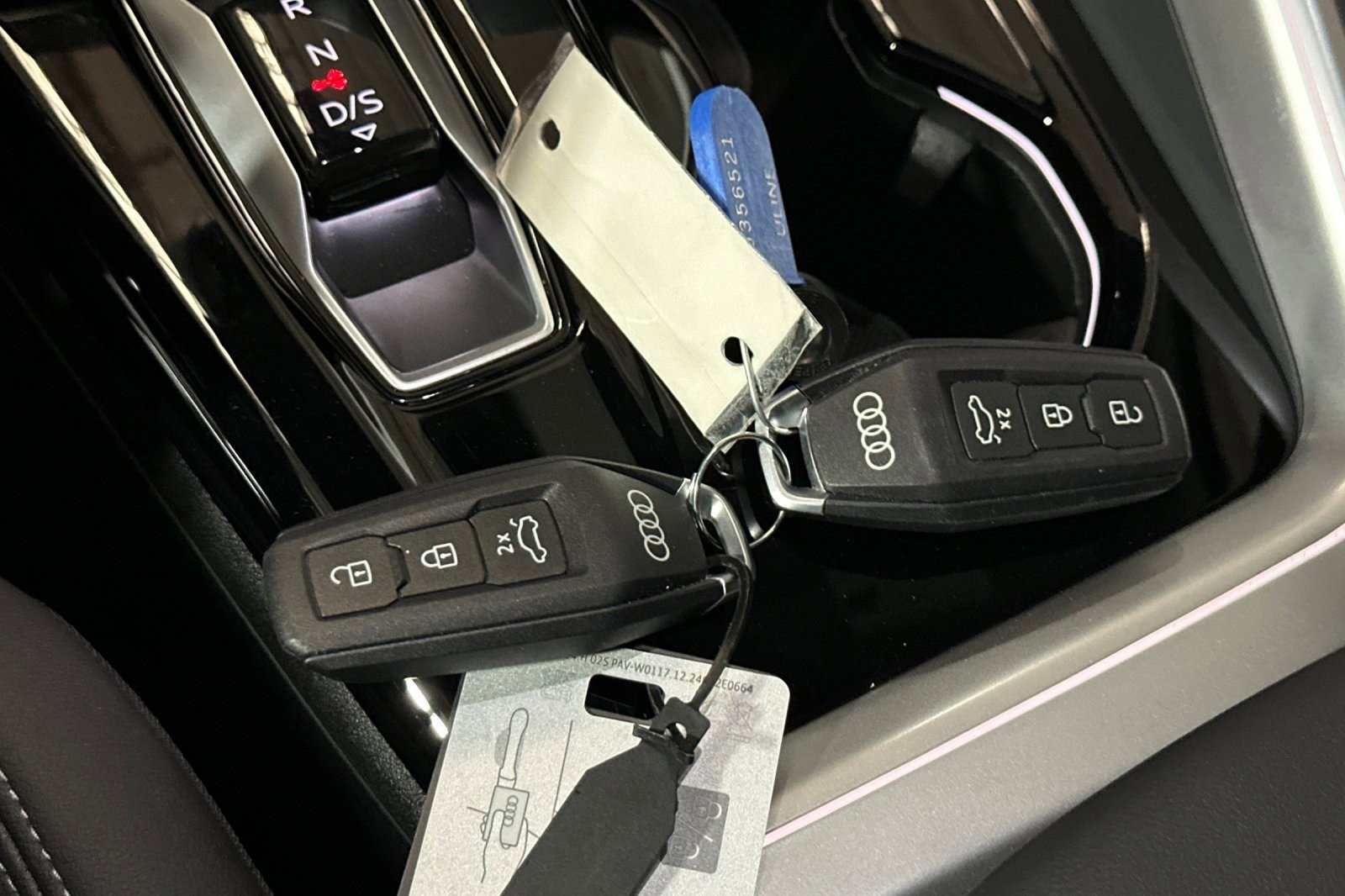 Used 2025 Audi Q5 Premium Plus w/ Premium Plus image 24