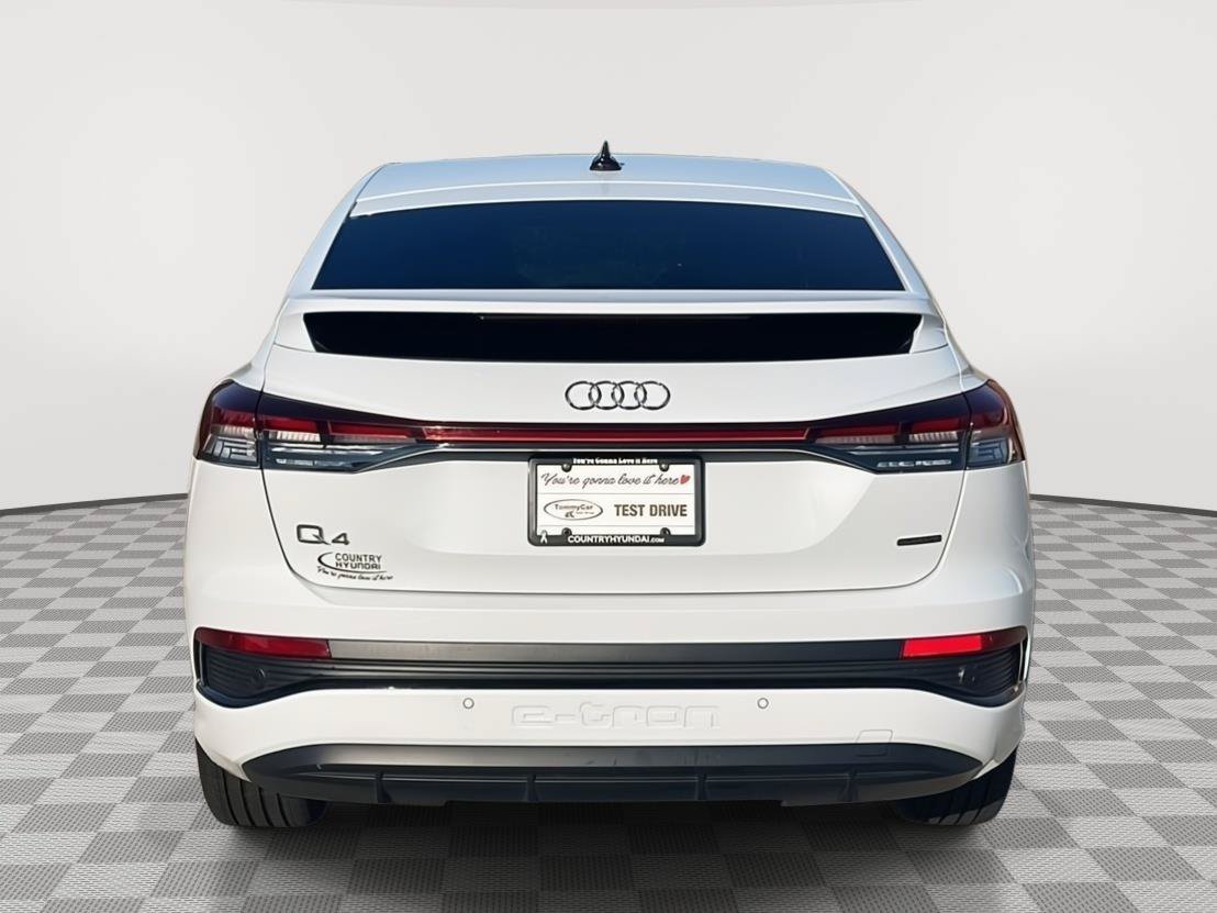 Used 2022 Audi Q4 e-tron Premium Plus w/ Premium Plus AWD/4WD image 34