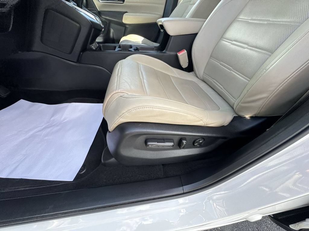 Used 2021 Honda CR-V EX-L image 18
