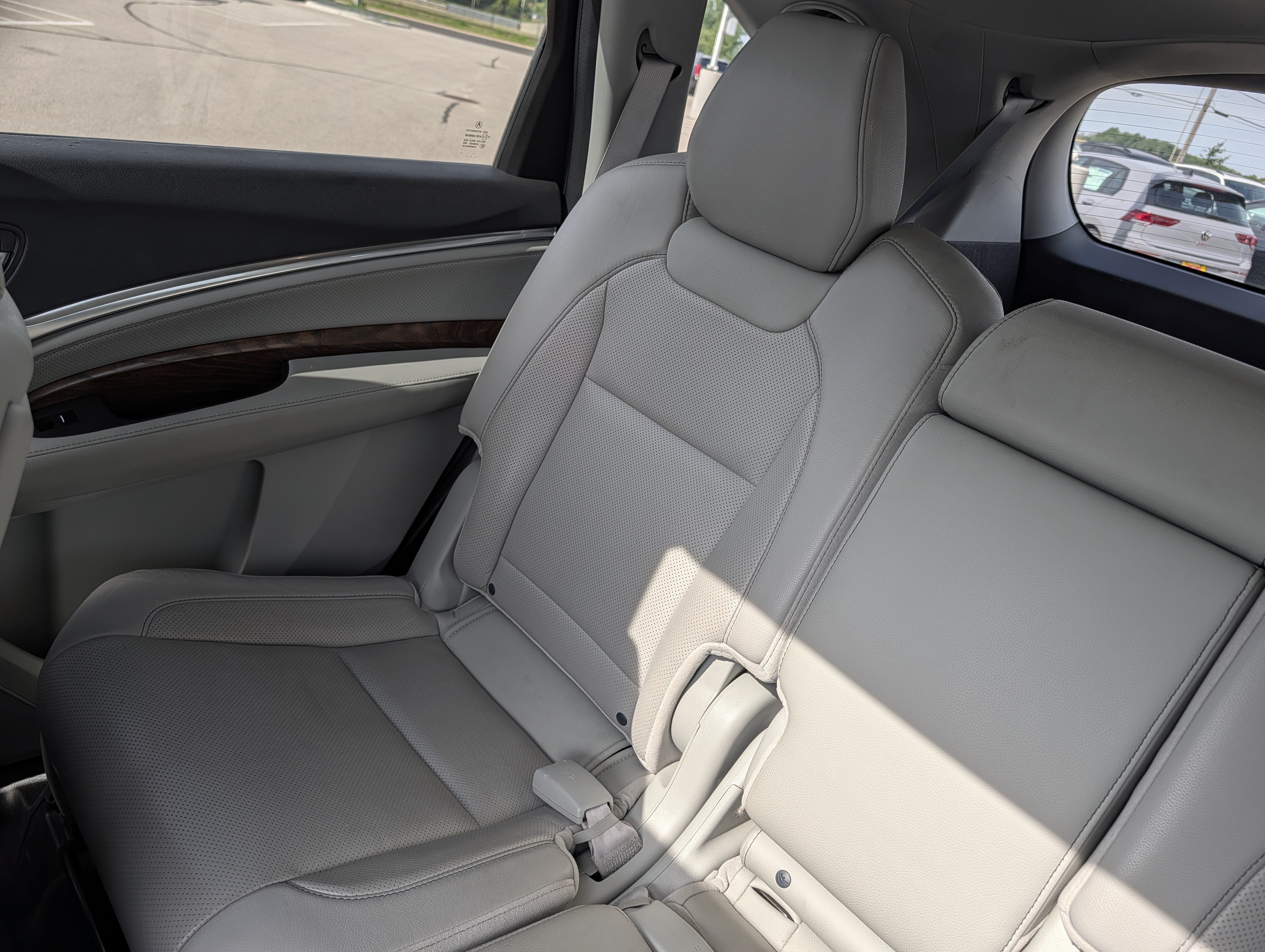 Used 2019 Acura MDX w/ Technology Package AWD/4WD image 15