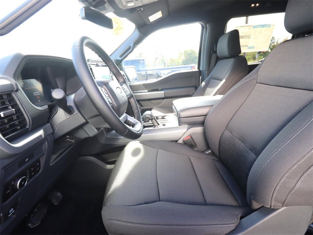 New 2026 Ford F150 XLT w/ Equipment Group 302A MID image 2